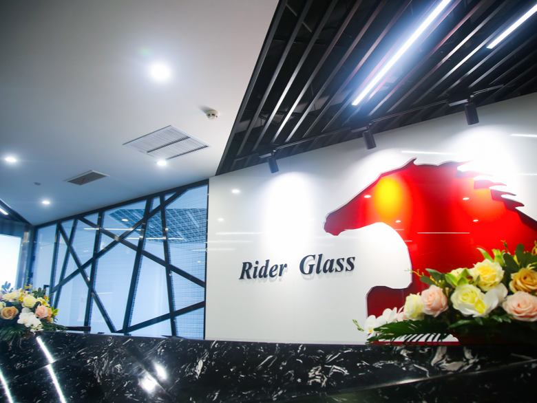 Rider Glass, established in 1993, is a leading supplier of architectural glass solutions in China, exporting to over 140 countries with a strong commitment to quality and international certifications.