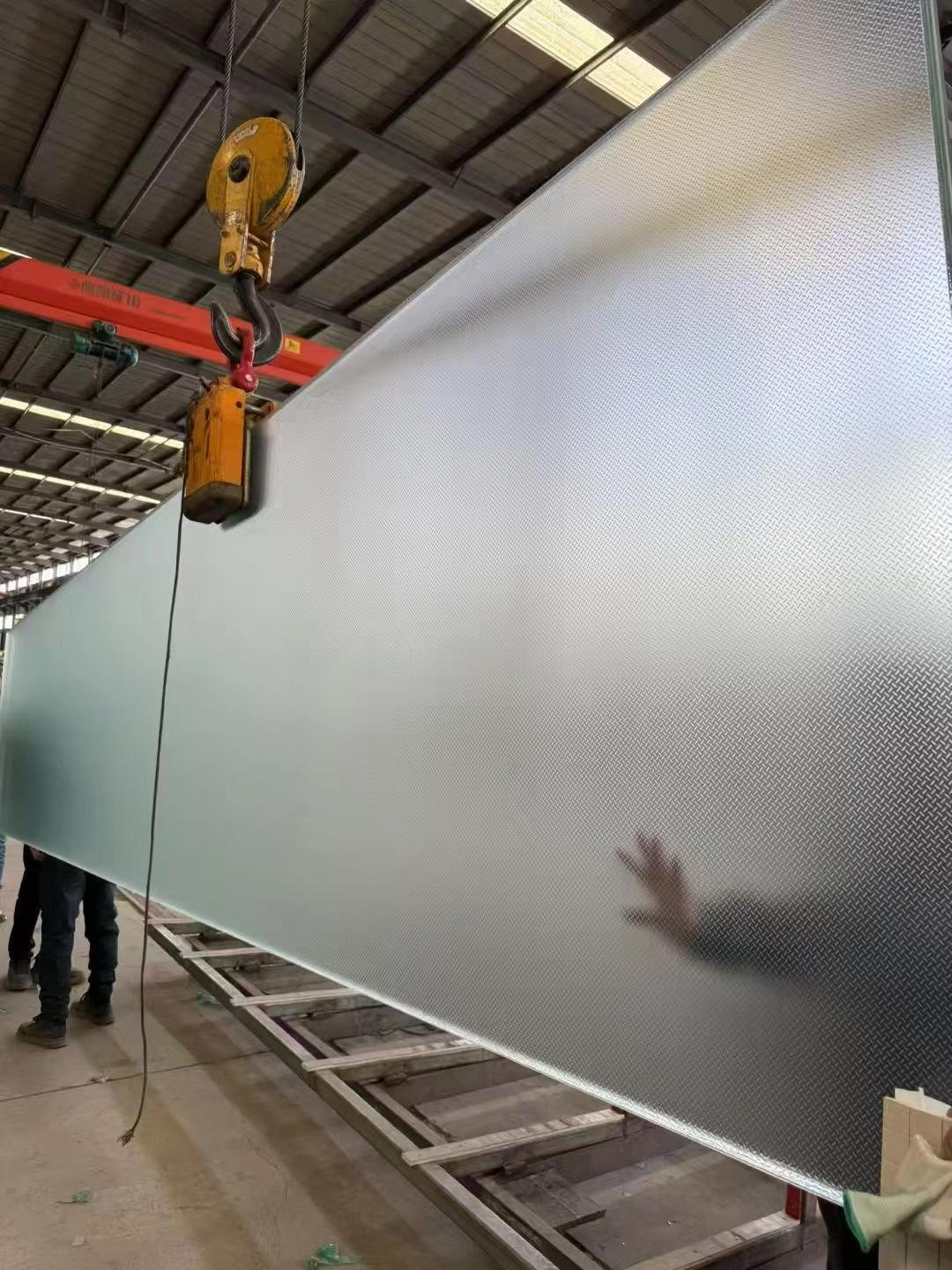 Jumbo size laminated glass from China manufacturer - Rider Glass (1).webp